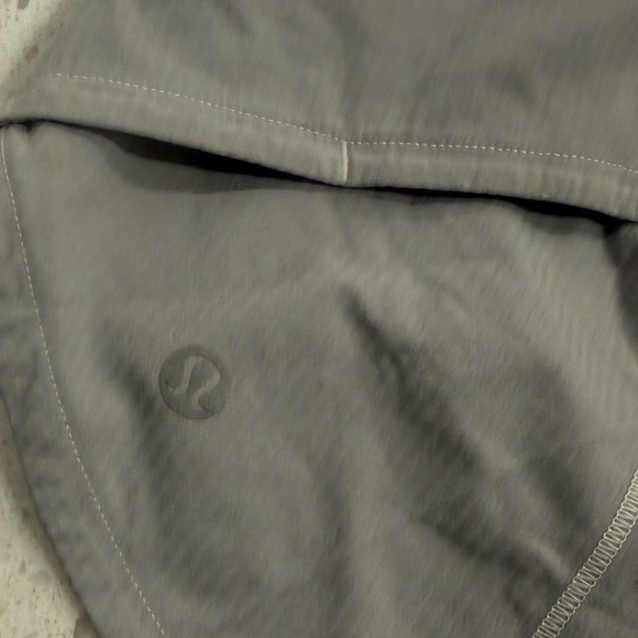 Lululemon Speed Up Short 2.5" Grey Stripe Size 8 Running Athletic Lined - Picture 4 of 6